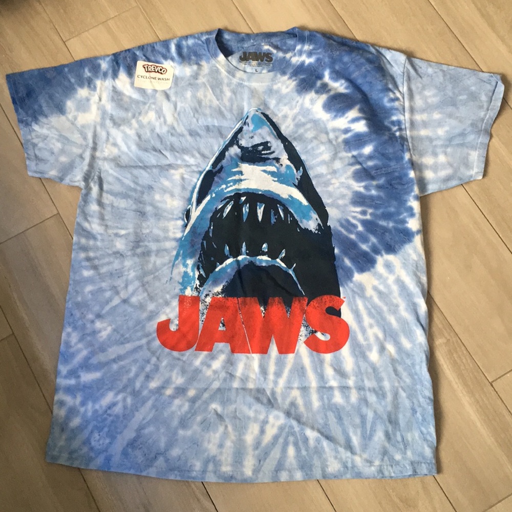 JAWS Tee